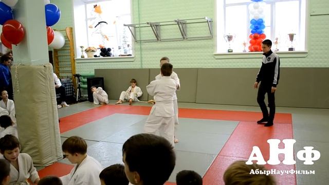 Михаил смотреть онлайн