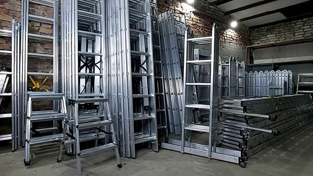 Алюминиевые трёхсекционные лестницы, лестницы-трансформеры и стремянки от 44 см до 10 м ✅ смотреть онлайн