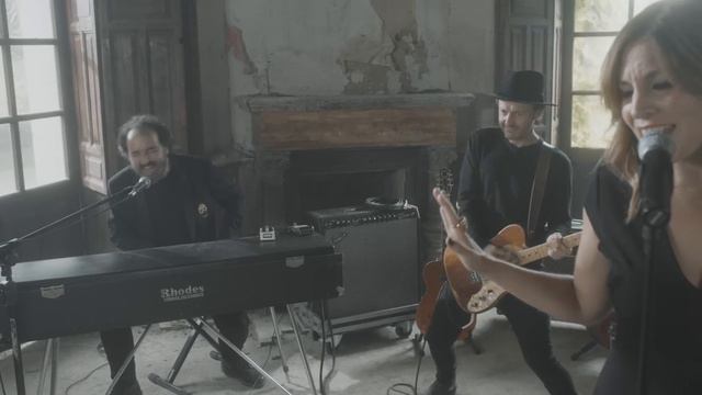 La Oreja de Van Gogh - Durante una Mirada смотреть онлайн