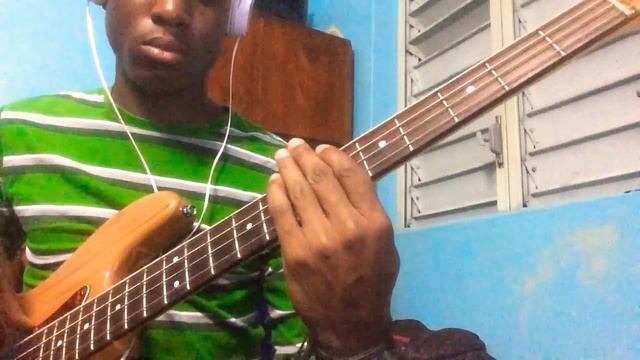 Alton's Medley Romain Virgo (Bass Cover) смотреть онлайн