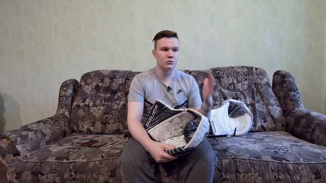 REEBOK vs BAUER сравнение хоккейной формы ловушка вратаря смотреть онлайн