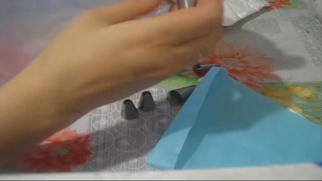 Насадка в форме листа для украшения тортов смотреть онлайн