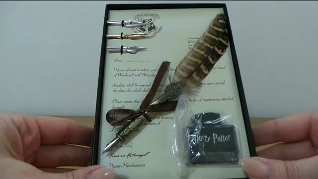 Выгравированная ручка-перо с чернильницей от Гарри Поттера.Harry Potter.Hogwarts. смотреть онлайн