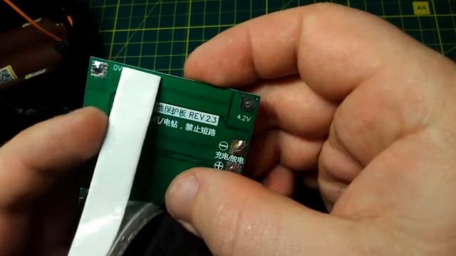 Как дешево переделать шуруповёрт 18 вольт с Ni-Cd на li-ion Liitokala 18650, подробная инструкция. смотреть онлайн