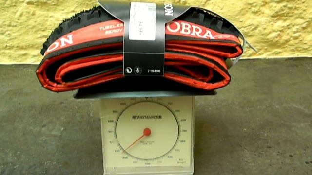 Hutchinson Cobra RR смотреть онлайн