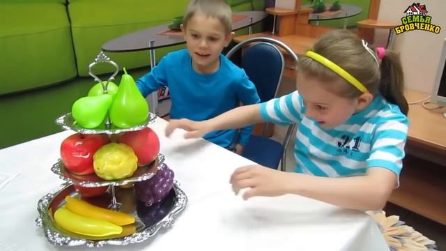 Семья Бровченко. Развлекаемся в Супер кид (Иркутск). Празднуем 4-ку Ани. (ч.1) (04.16г.) смотреть онлайн