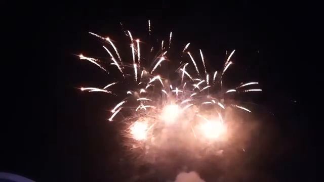 Праздник Сквортцово Салют смотреть онлайн