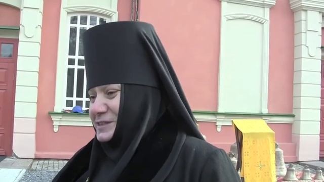 Монахиня Нина Схулухия, настоятельница Ильинского женского монастыря смотреть онлайн