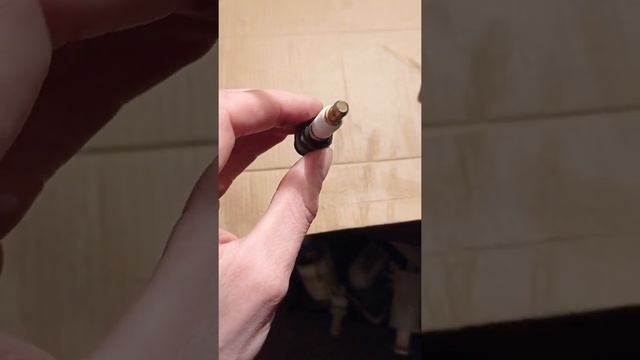 каким ключом выкручивать свечку смотреть онлайн