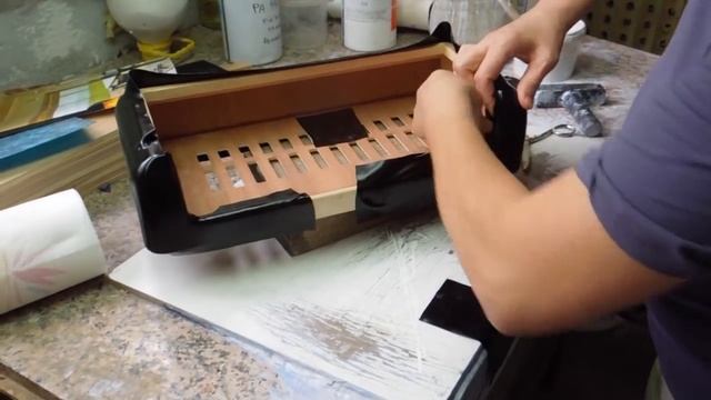 How an accordion gets covered in celluloid смотреть онлайн