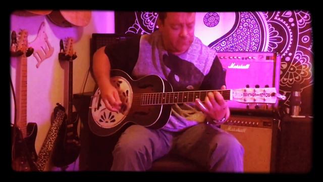 Traveling Riverside Blues (Robert Johnson) acoustic cover смотреть онлайн