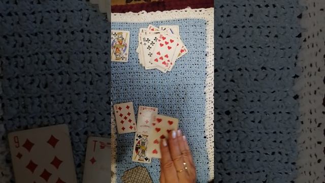 Гадание, пауза или точка в отношениях с крестовым королем. смотреть онлайн