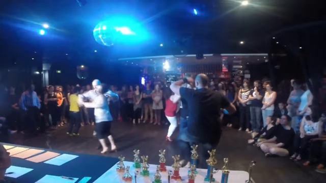 Adelaide's Best Social Dancer Competition Series 2014 - Finals - Salsa Warmup смотреть онлайн