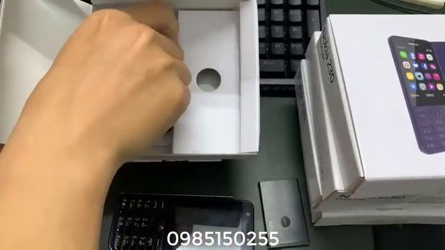 Phân biệt Điện thoại Nokia 230 Chính Hãng Chuẩn Zin смотреть онлайн