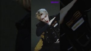 Stray Kids