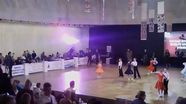 Турнир бальных танцев 2019 смотреть онлайн