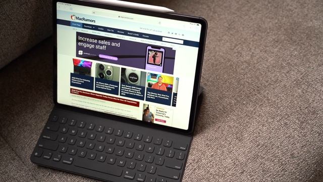 Apple's New Smart Keyboard Folio For The 2020 IPad Pro!