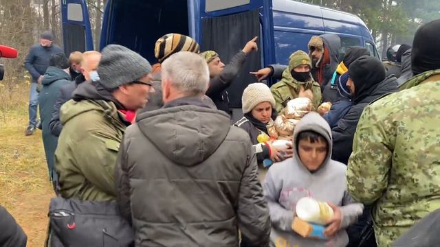 Гуманитарная помощь на границе, Белорусский Союз Женщин помогает! смотреть онлайн