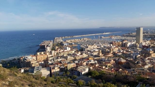alicante city, spain. смотреть онлайн