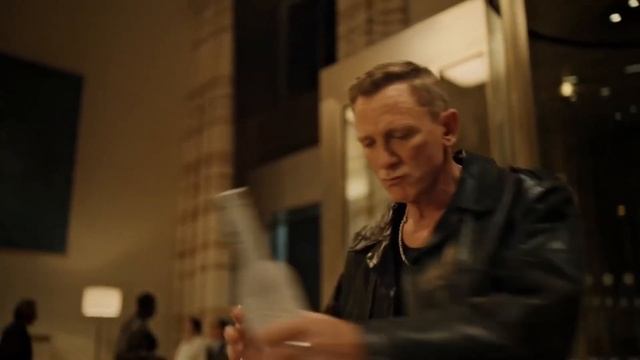 Daniel Craig Weapon Of Choice Parody (This Works Too Well!)