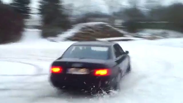 AUDI A8 D2 4,2 QUATTRO | SNOW | DRIFT смотреть онлайн