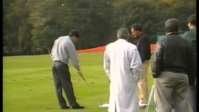 Toyota World Match Play Golf 1992 - Wentworth Practice Ground - Part One (Olazabal, Ballesteros) смотреть онлайн