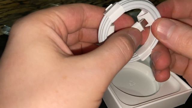 Распаковка IPhone 11 (новая комплектация)