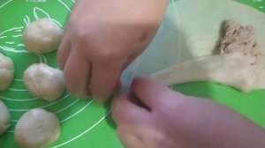 Молдавские пирожки "Вэрзэре" с мясной начинкой.