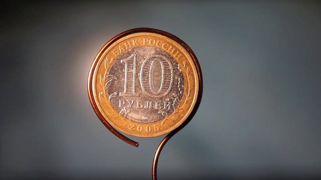 Макровидеосъёмка Sony Alpha A65 SLT-A65, SONY 30 mm F/2.8 DT Macro SAM [SAL-30M28] монета 10 рублей смотреть онлайн