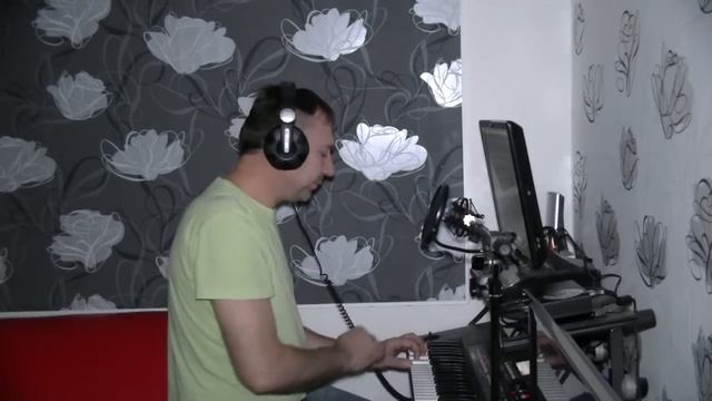 Твой звонок Сектор газа Кавер-версия на KORG PA-300 смотреть онлайн