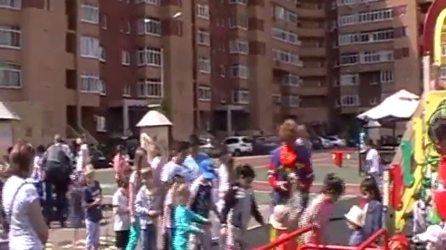 Детский праздник на ул. Веры Волошиной, 56 смотреть онлайн