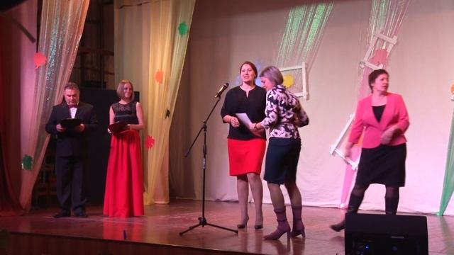 День учителя отметили педагоги района в КДЦ Чулым 5 октября смотреть онлайн