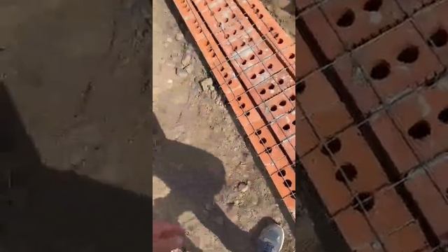 Кладка цоколя на объекте в Вознесенском