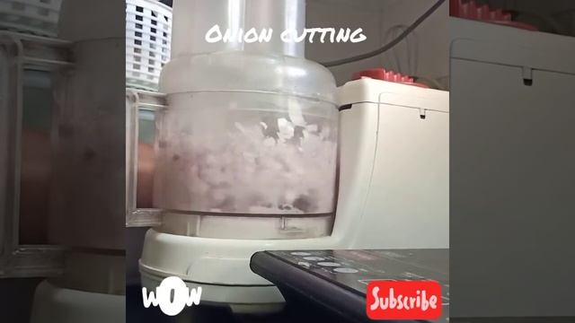 1 kg onion chopping in 1 minute| use of food processor| onion cutting by close eyes|by Leena kinage смотреть онлайн