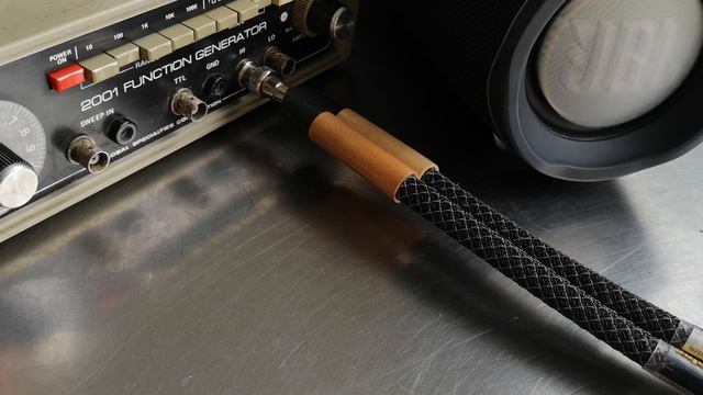 JBL XTREME2 analog connection from 1Hz to 1000Hz Sine wave смотреть онлайн