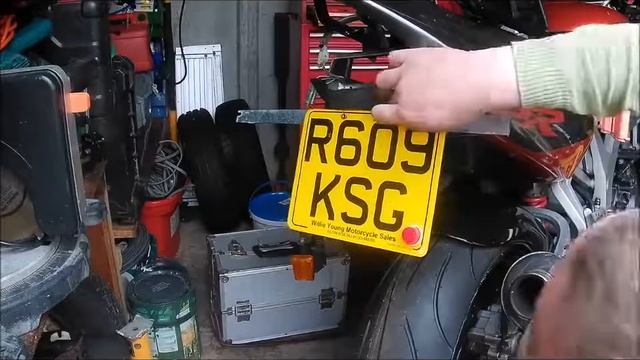 The Honda CBR 900 RR Resurrection (3 of 3) - Cars, Bikes and Boats Ep4 смотреть онлайн