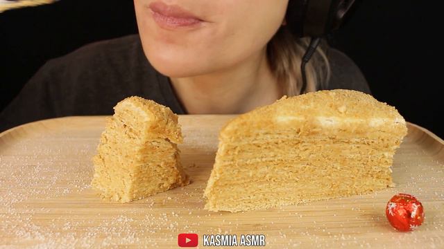 ASMR RUSSIAN HONEY LAYER CAKE MEDOVIK Медовик | MUKBANG EATING SOUNDS No Talking 먹방 | Kasmia ASMR