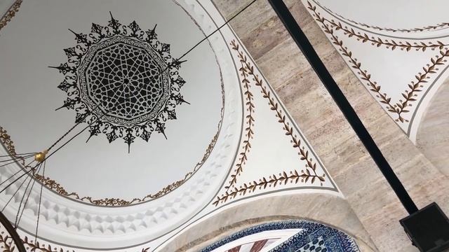 САМАЯ БОГАТАЯ МЕЧЕТЬ В СТАМБУЛЕ-ЗЯТЯ СУЛЕЙМАНА ВЕЛИКОЛЕПНОГО.РУСТАМ И МИХРИМАХ ПРАВДА НЕ С СЕРИАЛА. смотреть онлайн