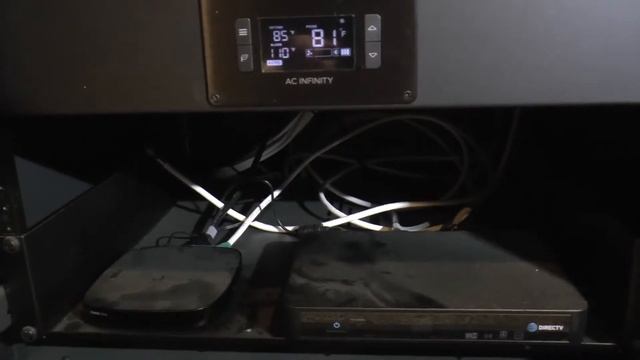 Home Theater Tour 4K Dolby Atmos 60'x 20' - BONUS - MAN CAVE Tour смотреть онлайн