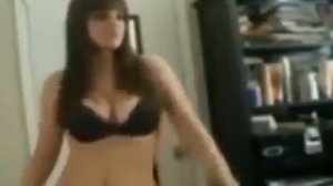 Сэкси танец попка и сиски супер!!!!!!!!!!!!!!!!!!!