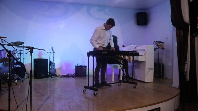 Яцуляк Юліан. Грузинський танець смотреть онлайн