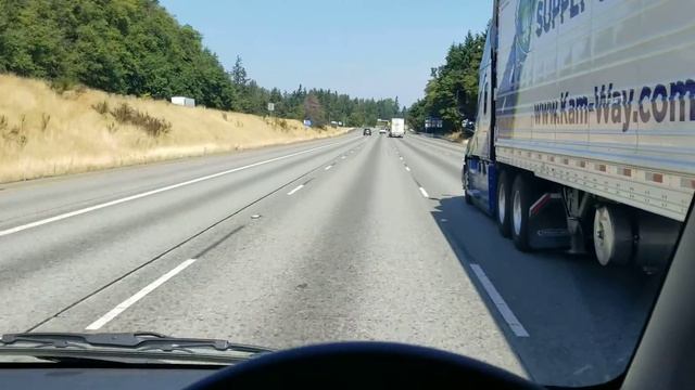 Mazda Bongo Friendee 1995 4WD Turbodiesel Manual Transmission (Russian)