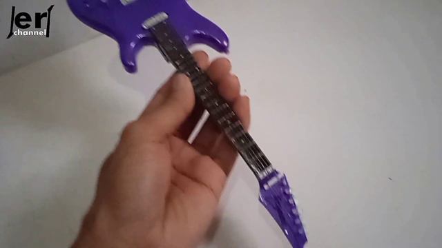 Miniature Electric Guitar Ibanez JS2450 Purple Joe Satriani смотреть онлайн
