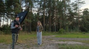 Крутое портретное фото на закате с обычной накамерной вспышкой на примере Godox TT685.