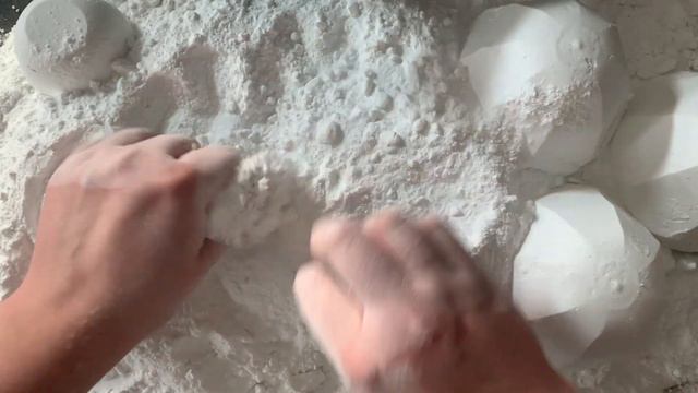 ASMR Pure White Crunchy Baking Soda Crush #asmrbakingsoda смотреть онлайн