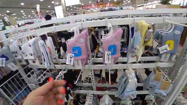 Хуньчунь / Голенькие китаяночки / Социальный магазин  / Клуб UR / Баня / Февраль 2023 / 7 серия