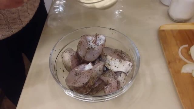 ВКУСНЕЙШАЯ РЫБА простой РЕЦЕПТ| Рецепт Рыбы в ДУХОВКЕ|Как вкусно приготовить рыбу| Easy Fish Recip смотреть онлайн