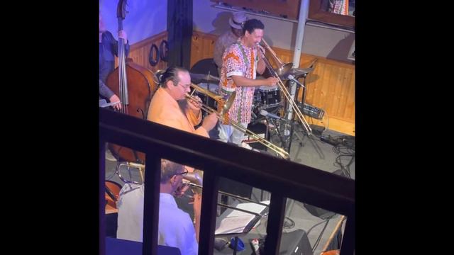 Trombone Trifecta: Delfeayo Marsalis, Steve Turre, DuPort Georges смотреть онлайн