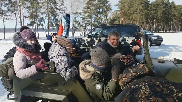 ГАЗ-67 и Москвич-410. 23 февраля 2019 смотреть онлайн