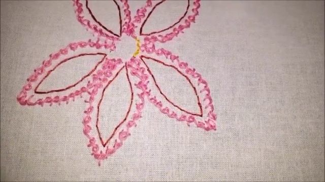 Вышивка простого цветка для начинающих/ Simple flower embroidery for beginners смотреть онлайн